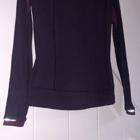 Lululemon Full Tilt Long Sleeve - Picture 3 of 13